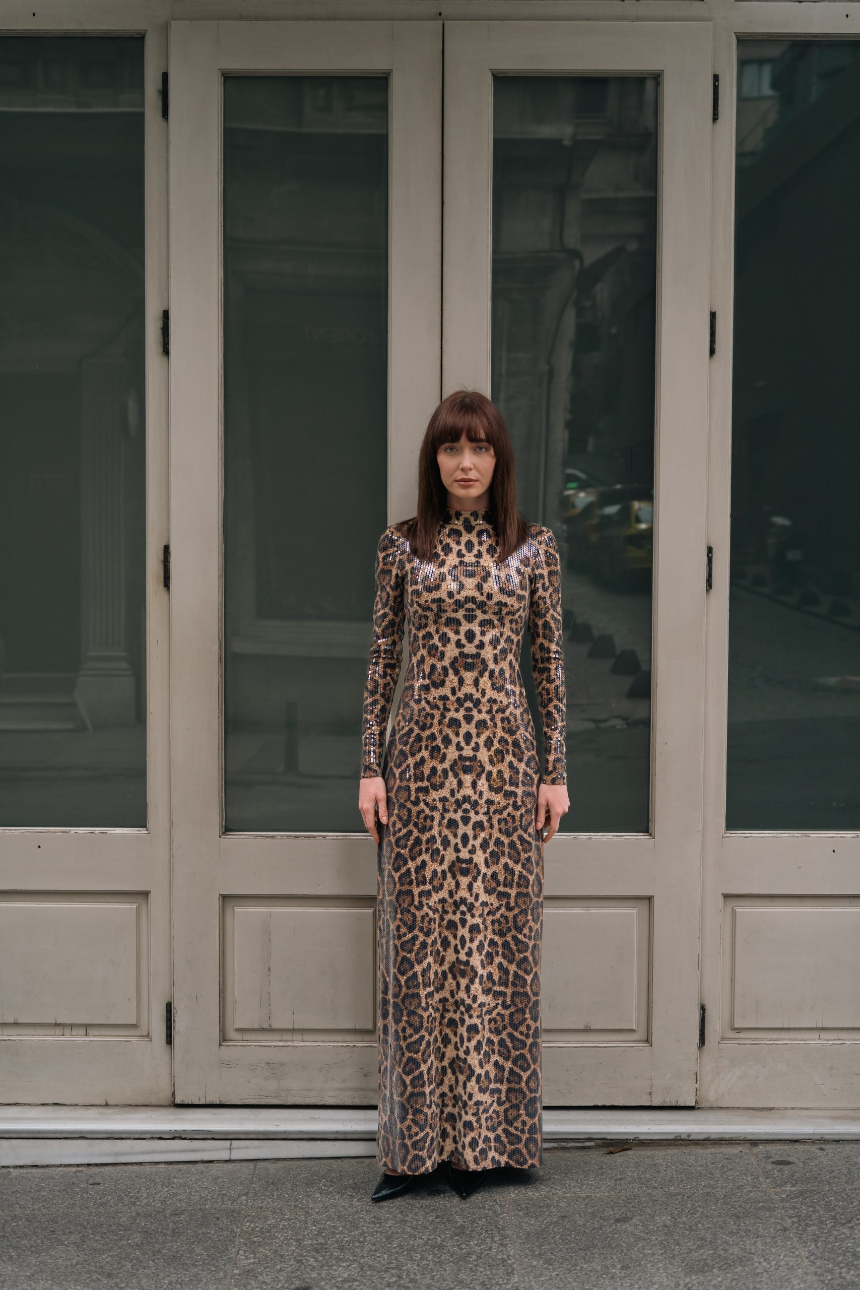 Sydney Elbise  | Leopar Payetli, Yüksek Yaka Uzun Elbise